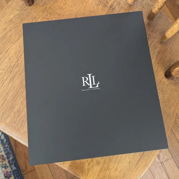 NWT Lauren Ralph Lauren Cable Knit White Hat and Glove Set - Picture 4 of 4